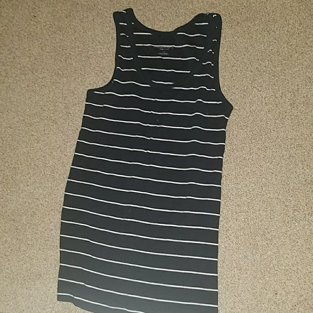 Liz Lange maternity tank
